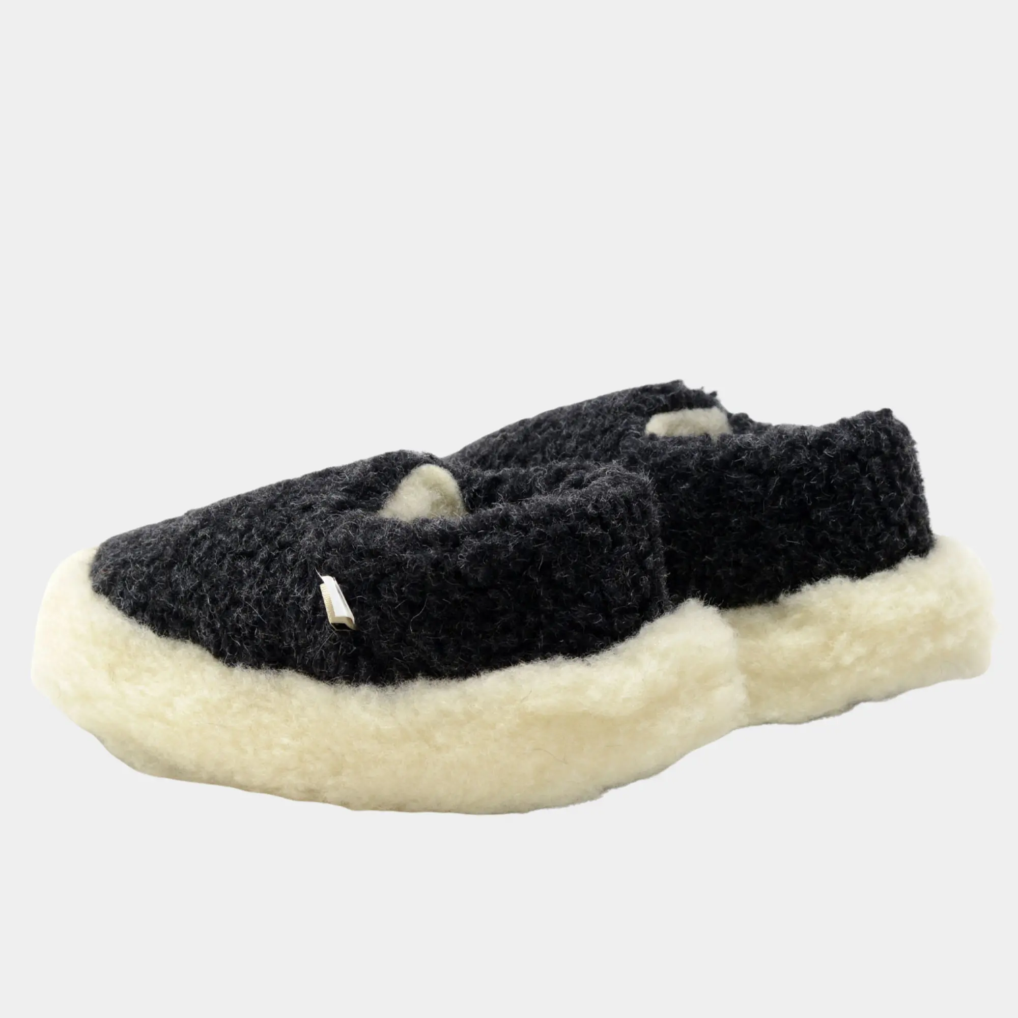 CHAUSSONS SHERPA SIBERIAN - BLACK – Image 2